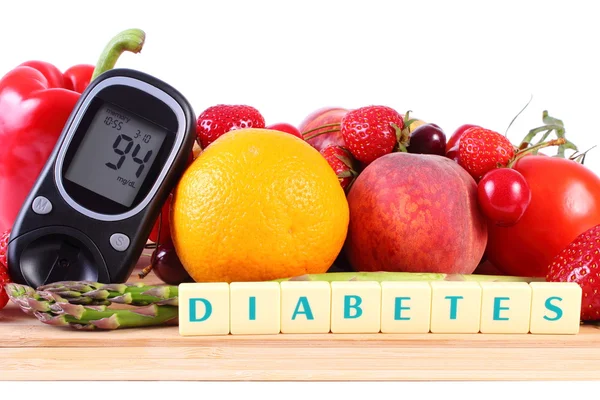 Glucometer with fruits and vegetables, healthy nutrition, diabetes — Stock Photo, Image