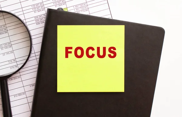 Focus Text Sticker Your Desktop Diary Magnifier Financial Concept — Stock Photo, Image