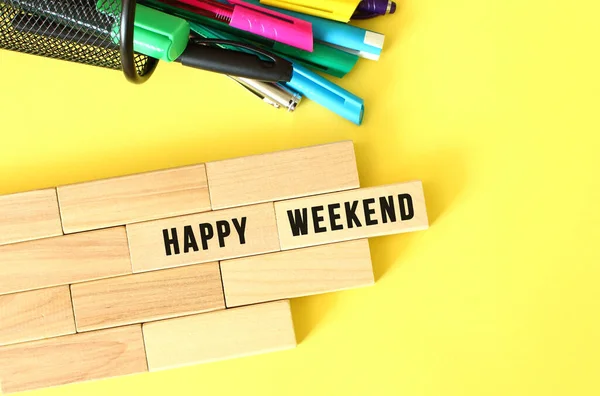 Happy Weekend Text Wooden Block Wooden Blocks Stacked Next Pens — Stock Photo, Image