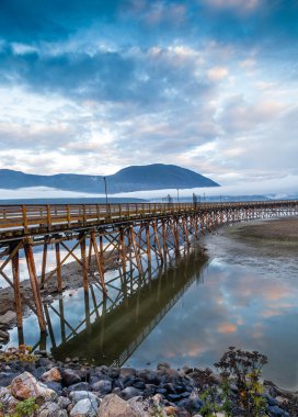 Somon Wharf British Columbia, Kanada içinde kol