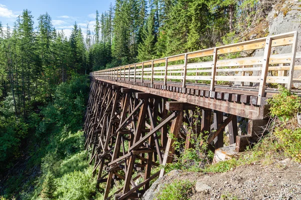 Trestle histórico en el Parque Provincial Myra Canyon, Canadá —  Fotos de Stock