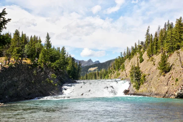 Bow Falls Banff Nemzeti Parkban Alberta Kanada Egy Nagy Vízesés — Stock Fotó