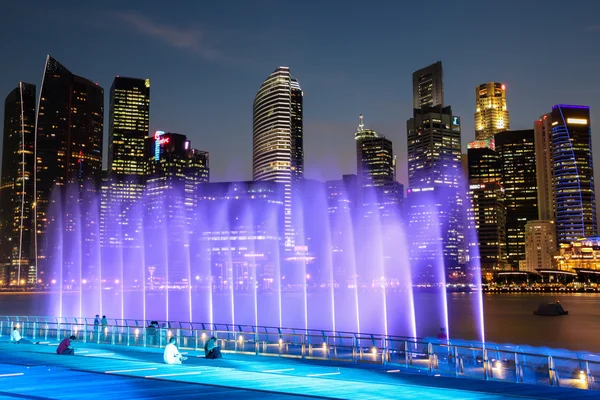 Singapore skyline på Marina bay — Stockfoto
