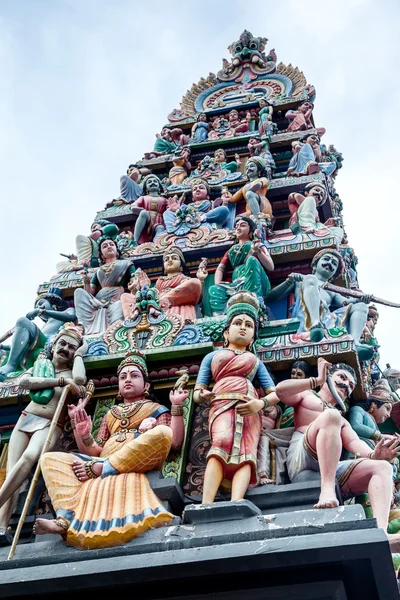 在新加坡唐人街斯里兰卡马里安曼印度庙 — 图库照片