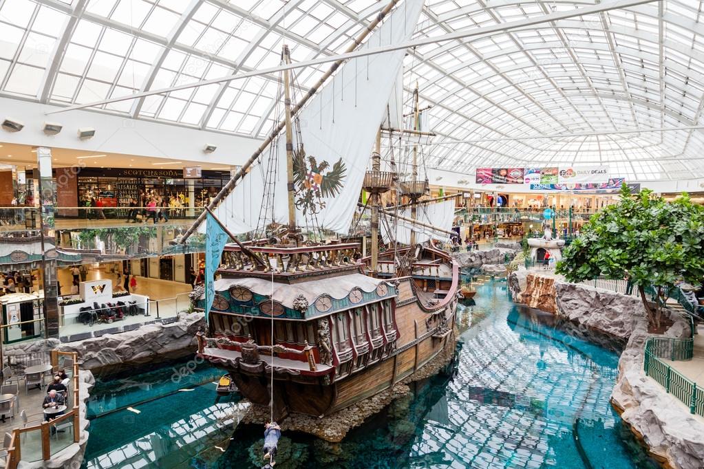West Edmonton Mall In Alberta Canada Stock Editorial Photo C Ronniechua