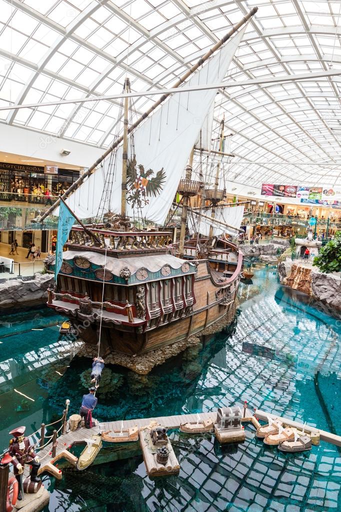 West Edmonton Mall Imagenes Fotos De Stock Libres De Derechos Depositphotos West Edmonton Mall Imagenes Fotos De Stock Libres De Derechos Depositphotos