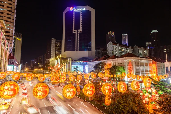 シンガポールのチャイナタウンは中国の旧正月のため点灯します。 — ストック写真