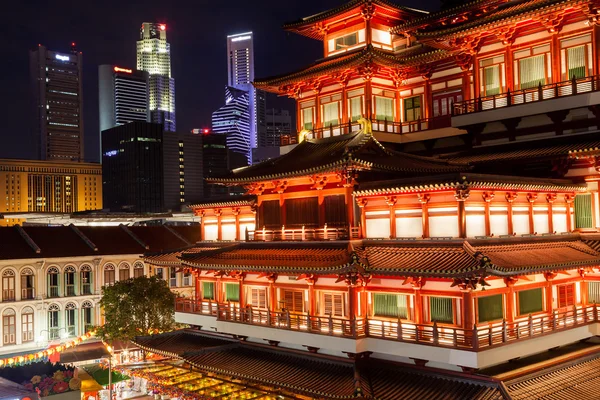 Chinesischer Tempel in singapore chinatown — Stockfoto