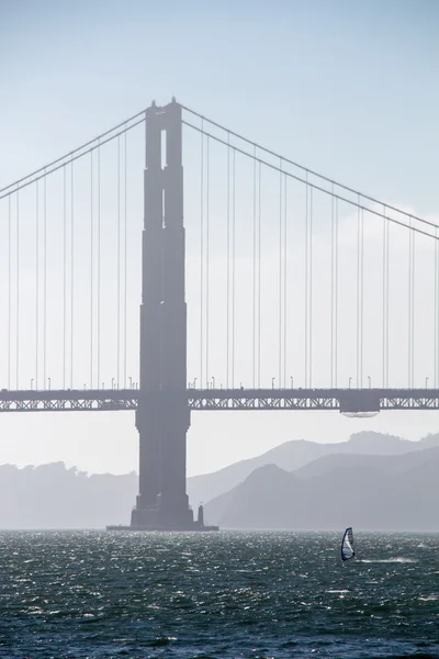 Puente de puerta de oro — Foto de Stock