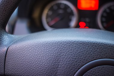 basit Haberler otomotiv gösterge paneli ve direksiyon simidi bulanıklık