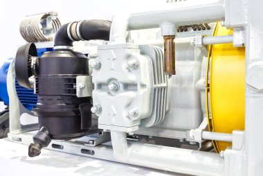 Modern endüstriyel ekipmanlar için güçlü elektrikli motorlar