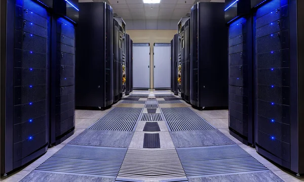 Modern Sunucu Odası Simetrisi Superbilgisayarlar Için Hafif — Stok fotoğraf