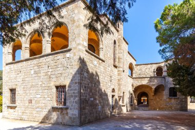 Mount Filerimos Yunanistan Rodos üzerinde manastır