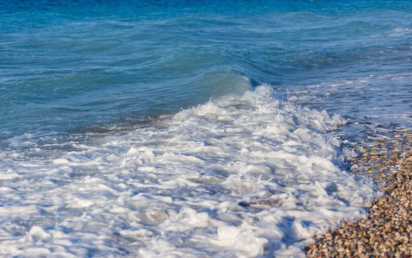 Detailed View Gentle Waves Lapping Pebbly Beach Greece — 图库照片