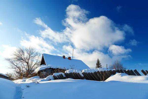 Pueblo Ruso Invierno Nieve Sol Parte Central Rusia — Foto de Stock