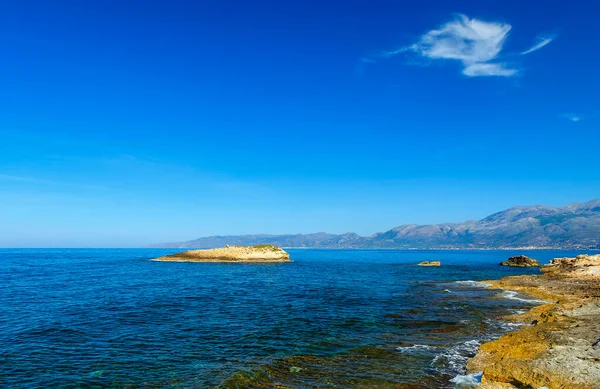 Rocce Sulla Costa Del Mar Cretese Vicino Hersonissos Creta Grecia — Foto Stock