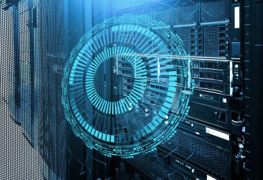 depolama bantları internet veri merkezi odasında