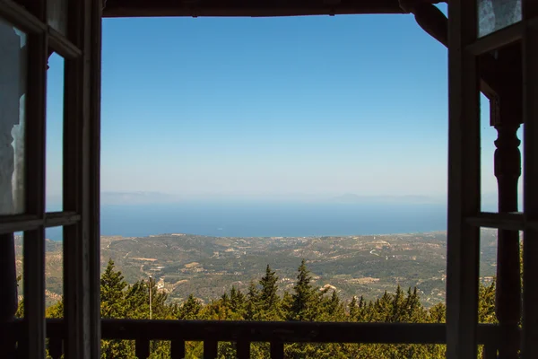 terk edilmiş deniz Rhodes Yunanistan binanın penceresinden görüntülemek