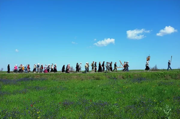 Ortodoxa fotspår procession. — Stockfoto