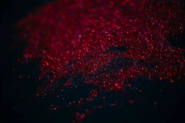 Roter Sand Aus Pailletten Verstreut Funkelt Auf Schwarzem Hintergrund Raumstruktur — Stockfoto
