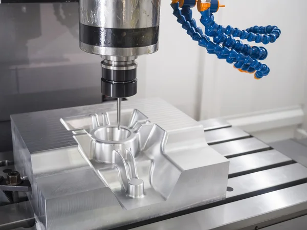 CNC İşleme Merkezi kesme kalıp