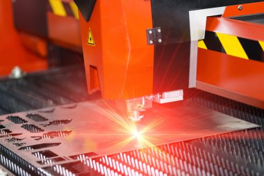 CNC lazer kesme metal levhası
