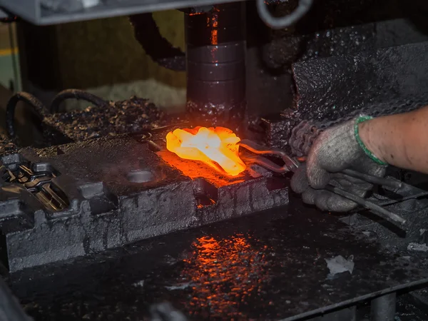 Operator forging steel automotive parts — Stock Photo, Image