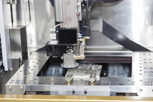 CNC tel kesme makinesi kesme kalıp parçaları