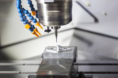 CNC İşleme Merkezi kesme kalıp