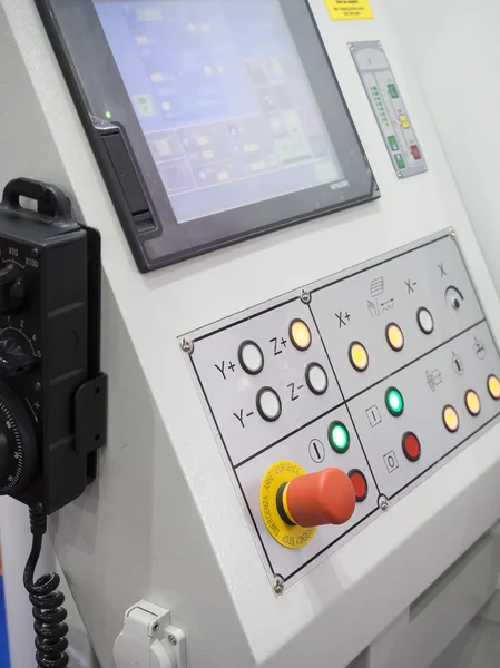 Fecho do painel de controle da máquina CNC — Fotografia de Stock