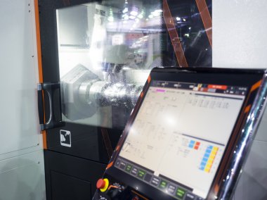 CNC makine kontrol paneli