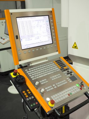 CNC makine kontrol paneli