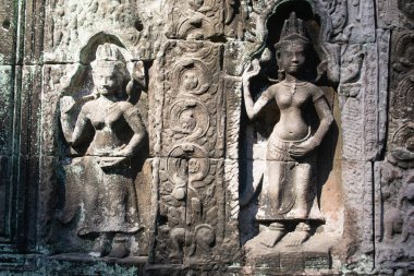 Kamboçya 'dan tapınak kompleksine git..