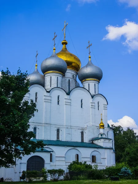 Convento Novodevichy. Catedral de Smolensky. Moscú — Foto de Stock