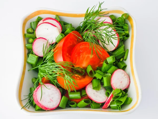 Salada com tomates e rabanetes — Fotografia de Stock
