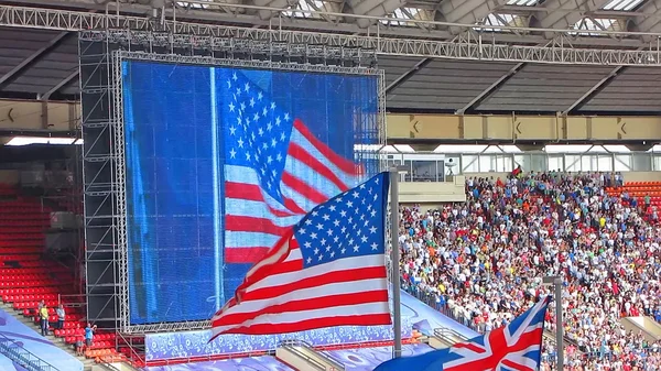 A stadion usa zászló. — Stock Fotó