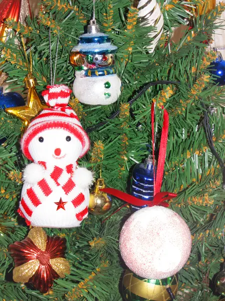 Arbre de Noël avec boules — Photo