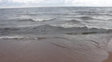 Dalgalar. Ladoga. Karelya