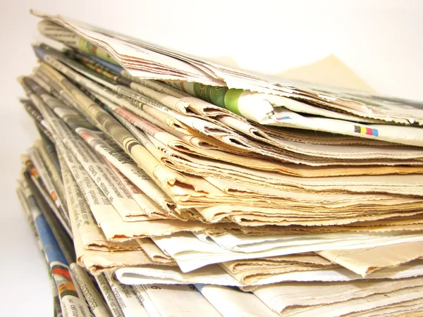 Bir yığın gazete.