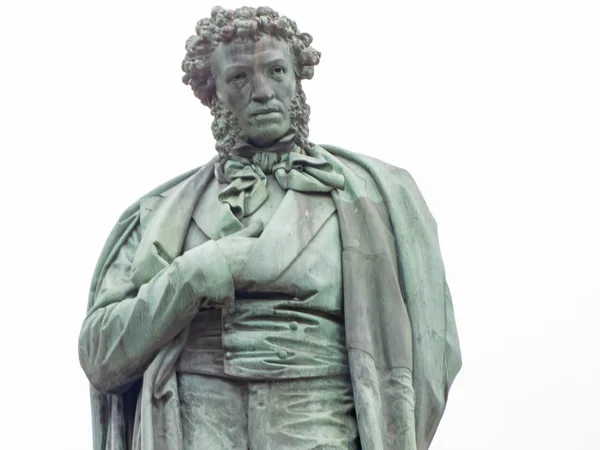 Monument till Alexander Pusjkin på Pushkin Square i Moskva — Stockfoto