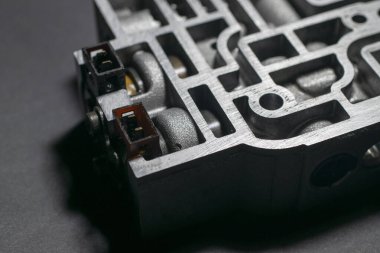 Otomatik iletim kontrol merkezi değişkeni vites kutusu valf gövdesi