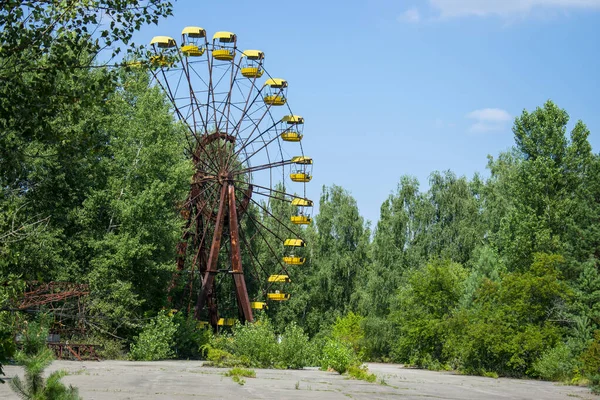 Roda Gigante Abandonada Parque Diversões Pripyat — Fotografia de Stock