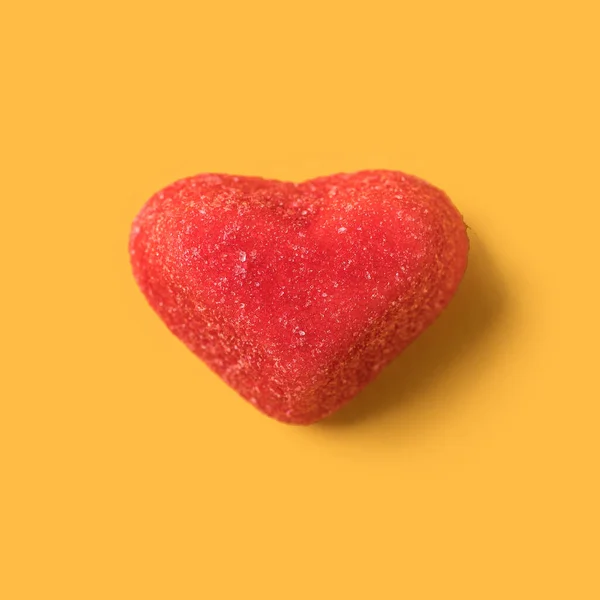 Red Gummy Heart Yellow Background Close Sweet Jelly Heart Valentine — Stock Photo, Image