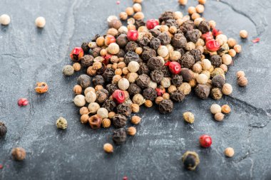 biber çeşitli seçimi yukarıya kapatmak