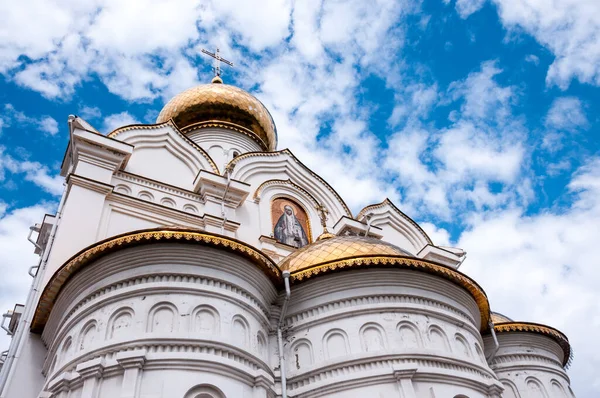 Church Holy Martyr Grand Duchess Elizabeth Khabarovsk Summer Blue Sky — Stock Photo, Image