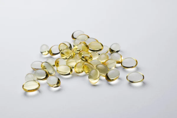 Pillole Omega 3 - isolato — Foto Stock
