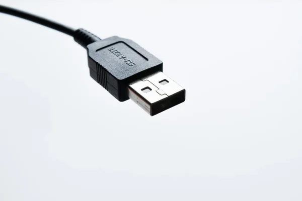 Wtyczkę kabla USB na białym tle — Zdjęcie stockowe