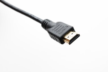 HDMI kablosu tak - izole