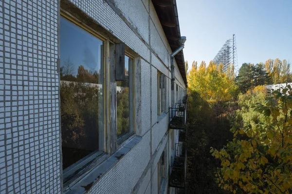 Blick Auf Verlassenes Haus Der Sowjetischen Geisterstadt Tschernobyl Der Nähe — Stockfoto