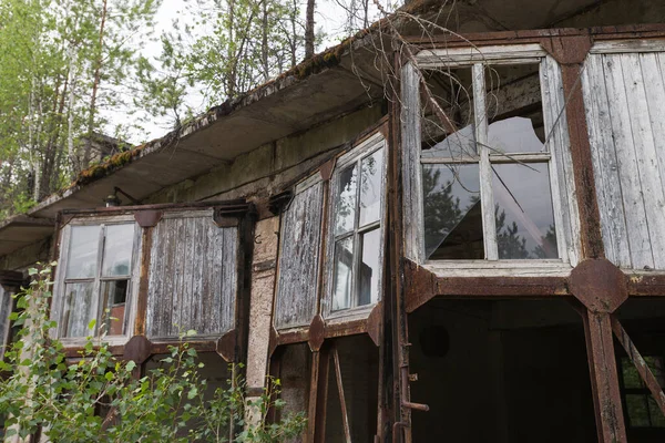 Verlaten Garage Spookstad Tsjernobyl Bij Duga Radarcomplex Post Apocalyptische Stad — Stockfoto